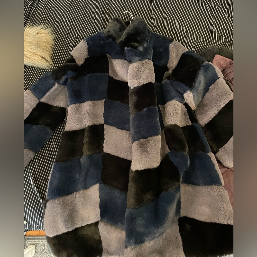 BCBGMAXAZRIA Womens Blue and Black coat